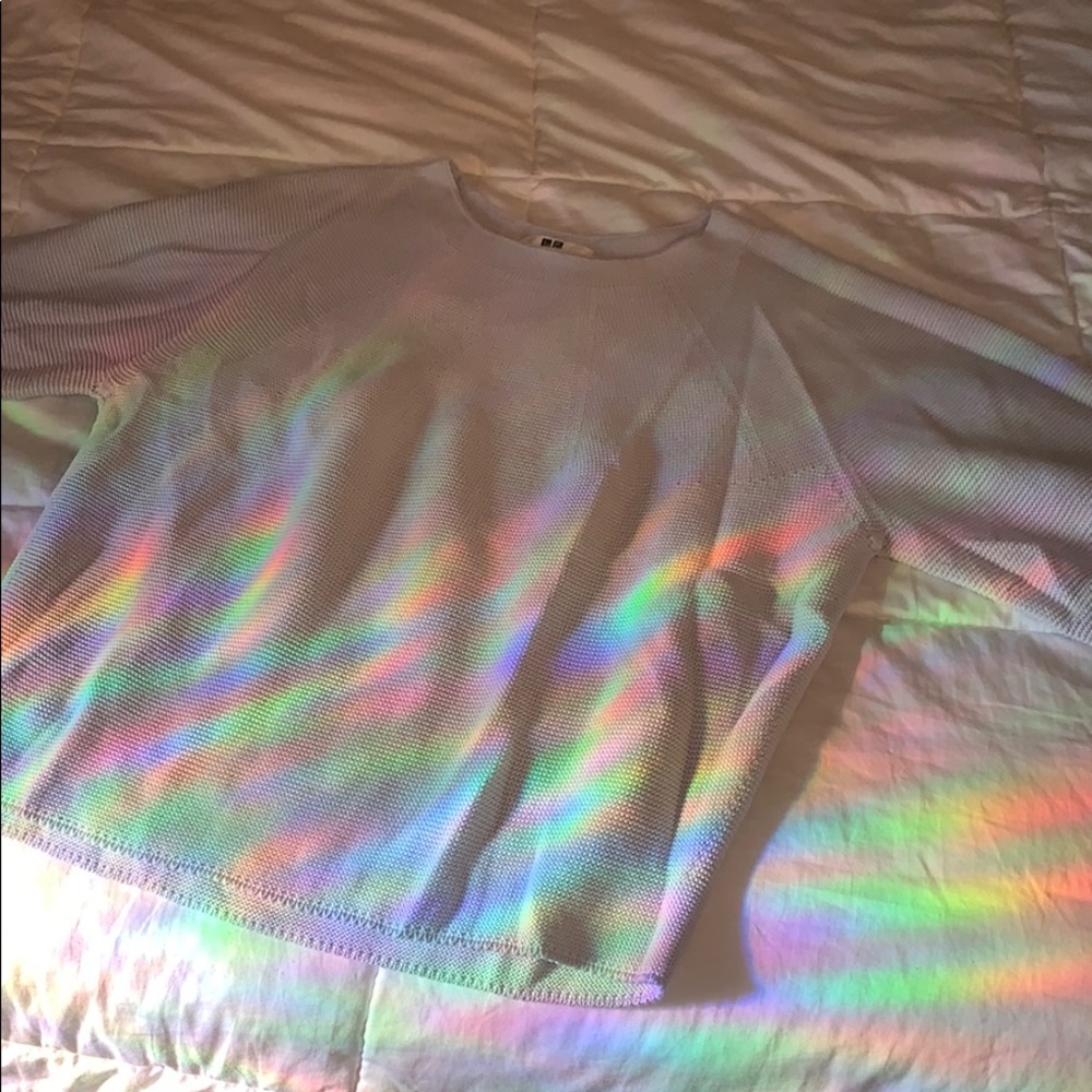 Uni Qlo Sweater